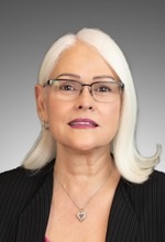 Sandra I Ortega Photo