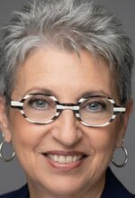 Karen Riesenberg Photo